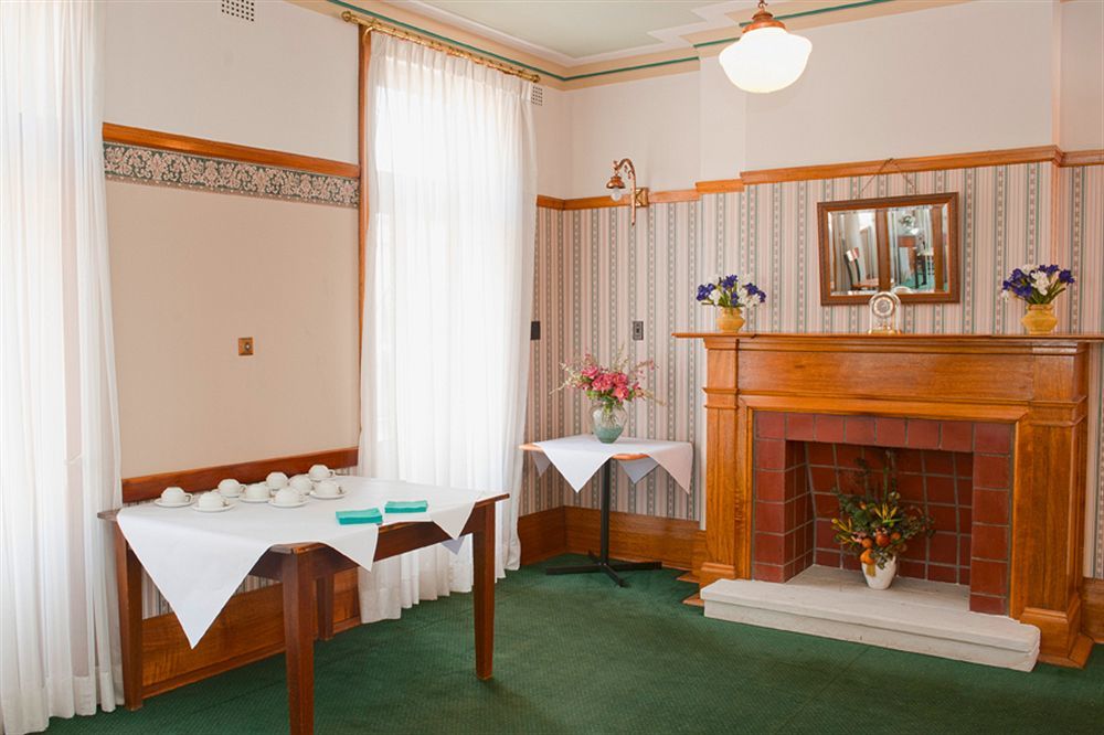 Hotel Γκόσφορντ Εξωτερικό φωτογραφία